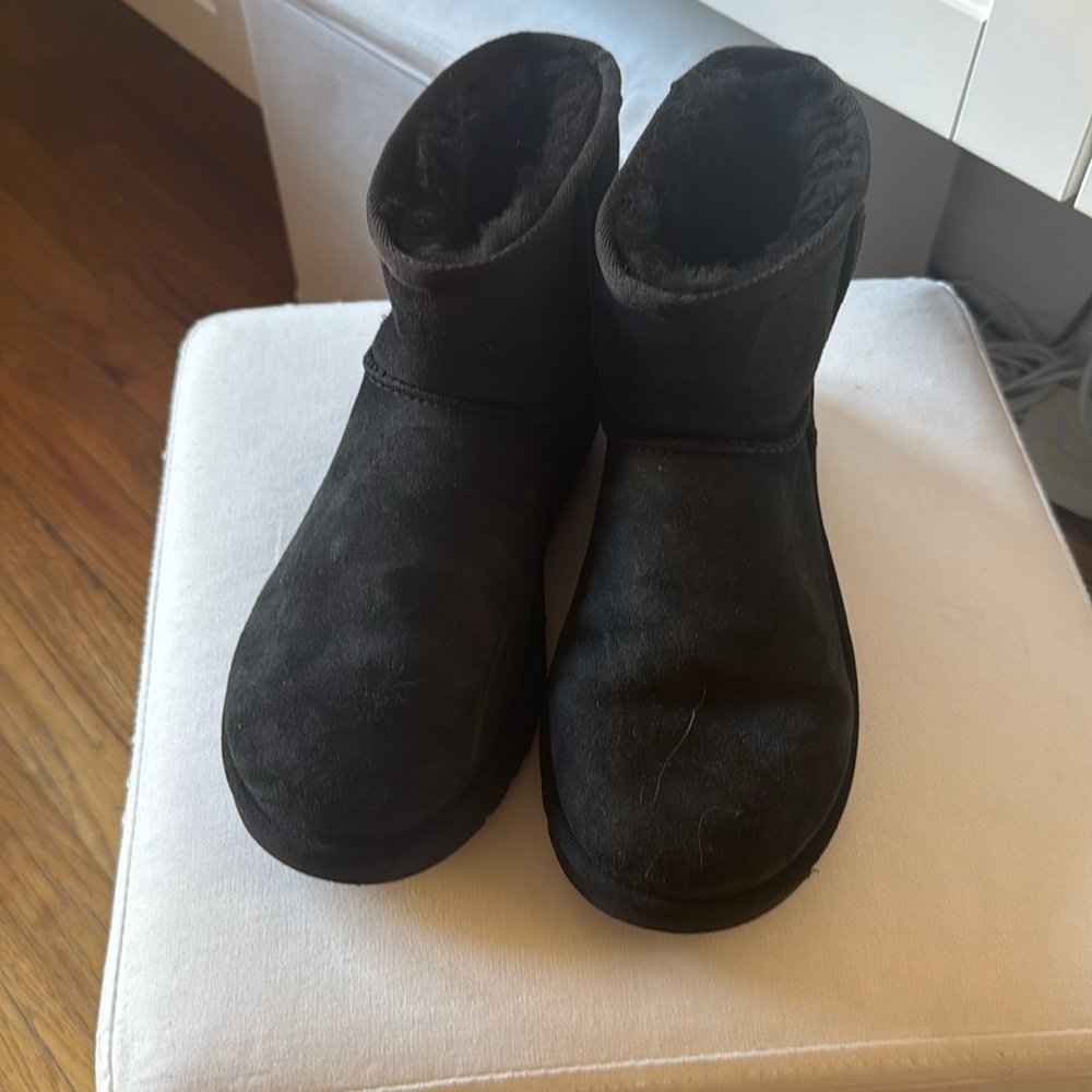 Ugg Classic Mini Boots Black